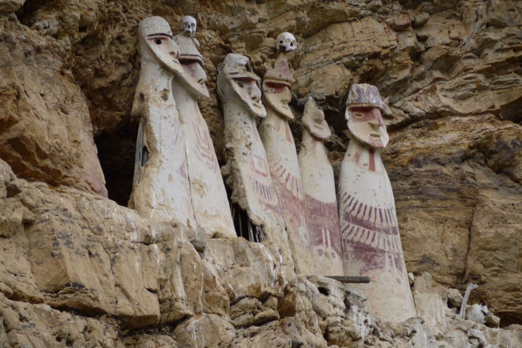 Sarcofagos de Karajia 1